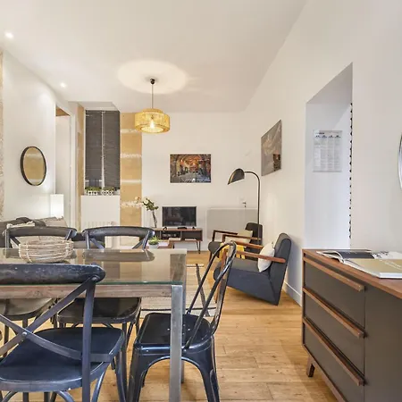Bulle Apartment